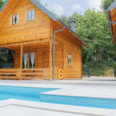 Hafizove Na Uni アパート Račić