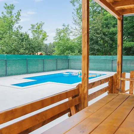 アパート Hafizove Na Uni